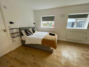 4 Beds Sleeps 6 Kildare Blackhall